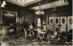 Les Ateliers d’Art de Courtrai De Coene Frères, Vlaamsche Moderne Woonkamer, Exposition internationale des arts décoratifs et industriels modernes, Paris, 1925, in Rapport Général, vol. IV Mobilier, Larousse, Paris, 1927, pl. LXXIX (© MRAH)