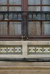 Veeartsenstraat 23, Anderlecht, erker rechts, detail (© ARCHistory, foto 2026)