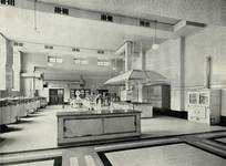Hôpital Saint-Pierre, cuisine (<i>L’Émulation</i>, 1936, 1, p. 12)