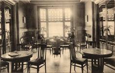 Avenue de Tervueren 68-70, Etterbeek, grand hall (coll. Cécile Dubois)