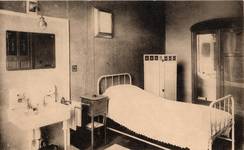 Avenue de Tervueren 68-70, Etterbeek, chambre de malade (coll. Cécile Dubois)