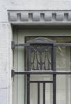 Etterbeeksesteenweg 166, Etterbeek, detail van de onderbouw (© ARCHistory, foto 2026)