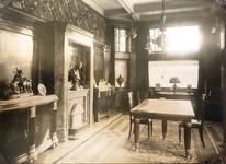 Rue Meyerbeer 33, Forest, salle à manger (archives familiales)