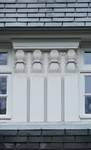 Avenue des Fleurs 6, Woluwe-Saint-Pierre, détail d'une lucarne (© ARCHistory, photo 2026)