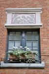 Alois De Beulelaan 32, Zele, fenêtre (Inventaris Onroerend Erfgoed 2026: Villa Florent Verbeeck [online], https://id.erfgoed.net/erfgoedobjecten/83862)